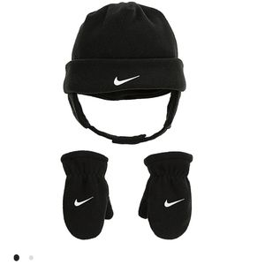 Nike hat and mitten set